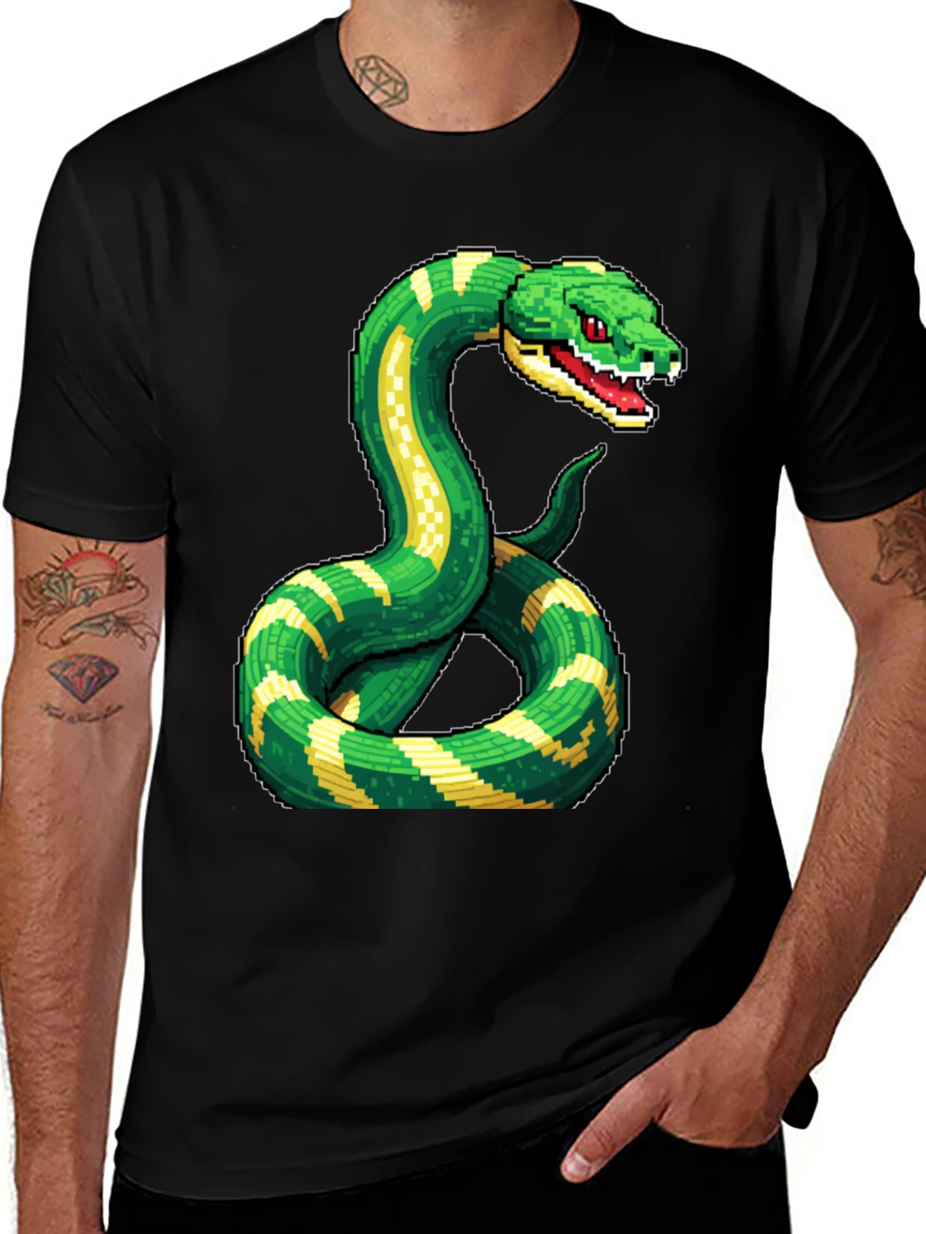 Pixelated Snake Graphic Tee - Gamer Style