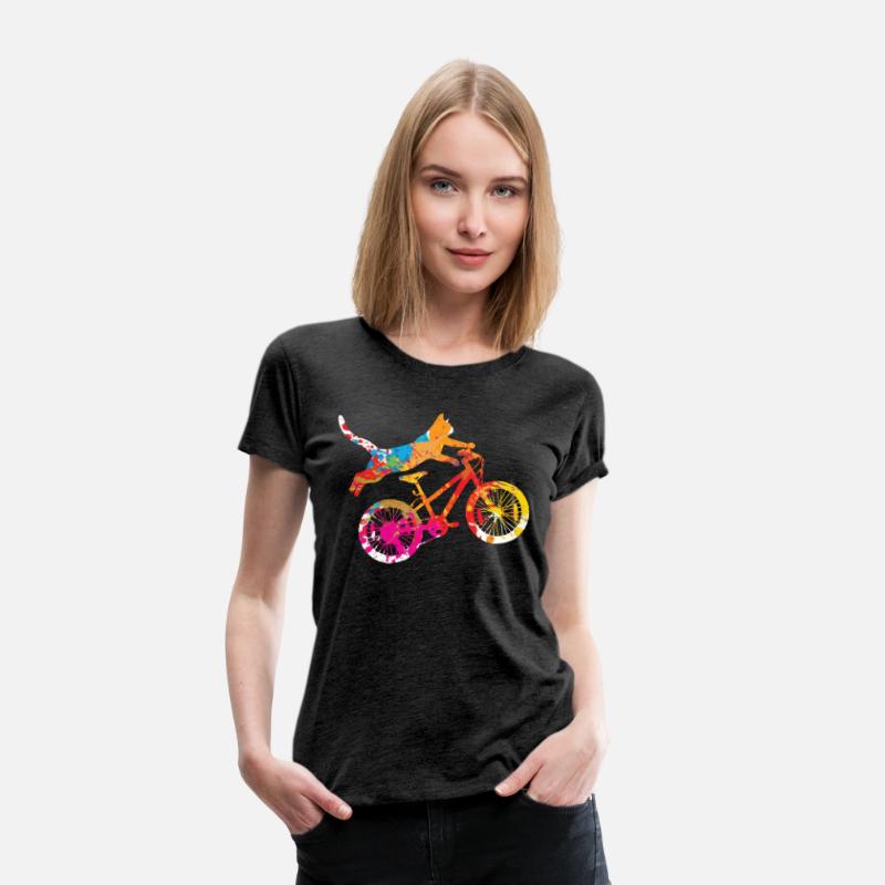 cat on a bike