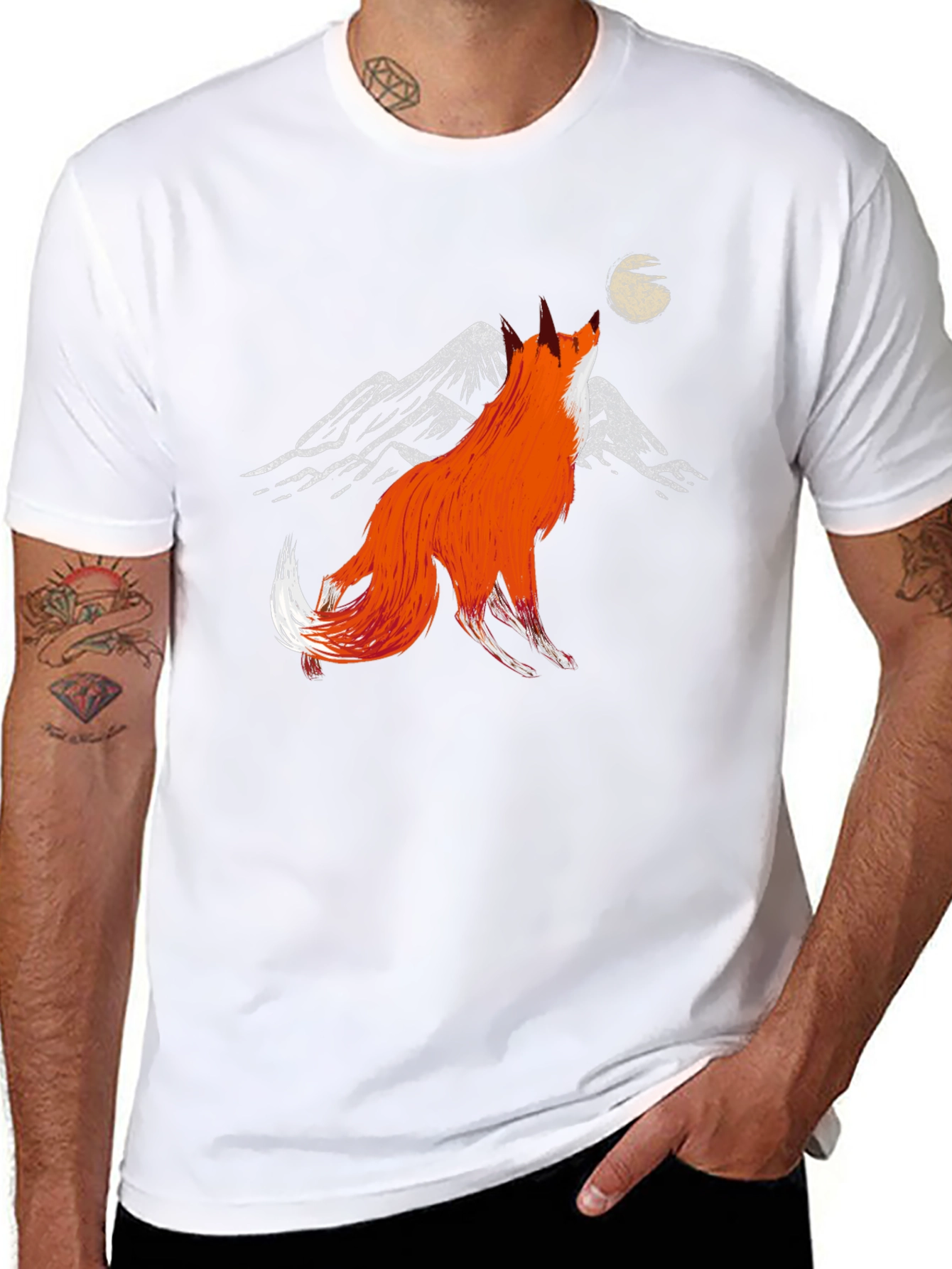 Fox Howling at Moon Graphic Tee - Black