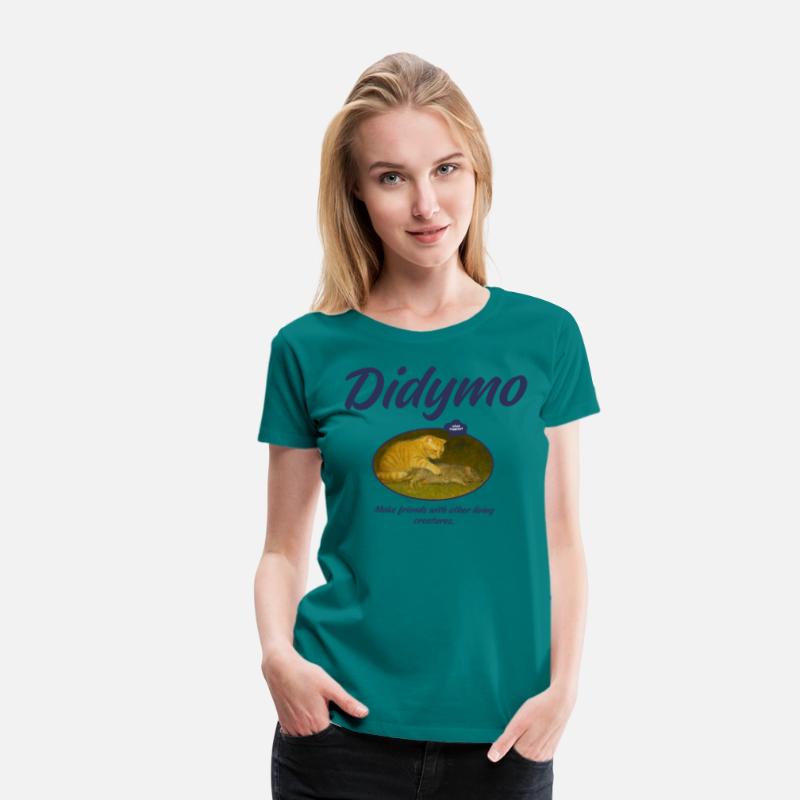 Humorous Cat Mouse Friendship Design