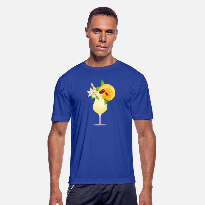 Summery cocktail decorated with fruit