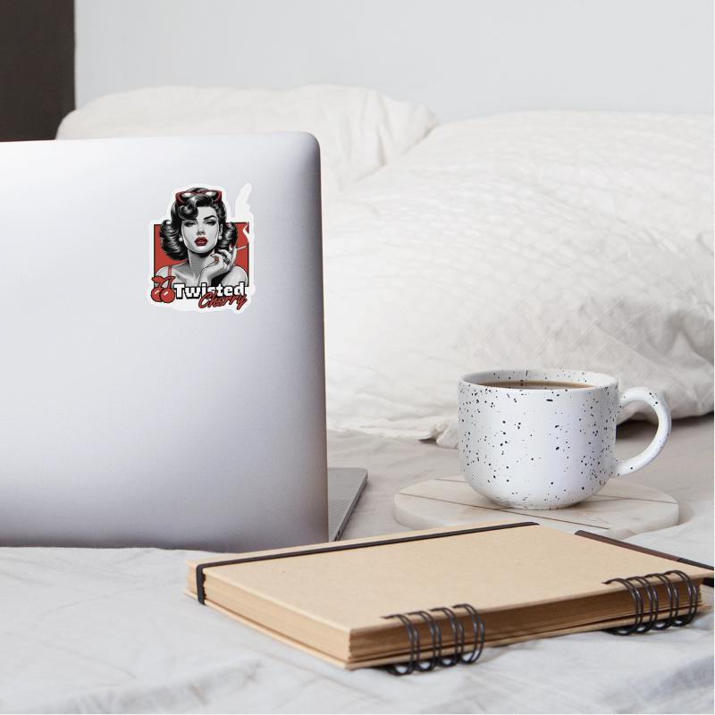 TWISTED CHERRY - Smoking Lady (White)